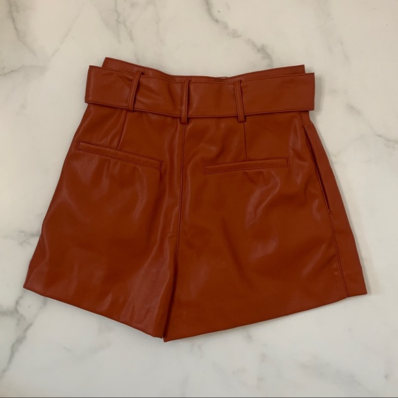 *Blogger Fav* New Zara Rust red faux leather belted shorts Size XS - Picture 9 of 10
